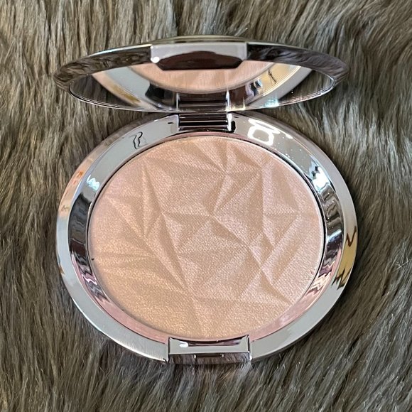 BECCA Other - NIB BECCA Shimmering Skin Perfector Prismatic Amethyst